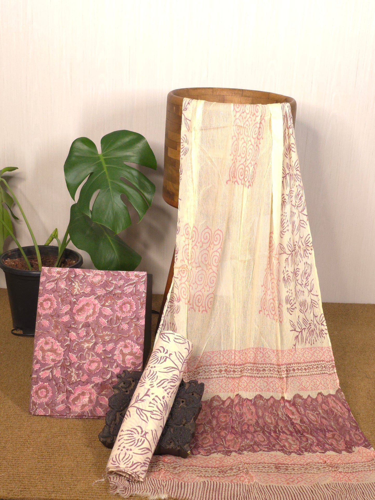 Cotton suit (3PC) with chiffon dupatta USS-052 **ready to dispatch**