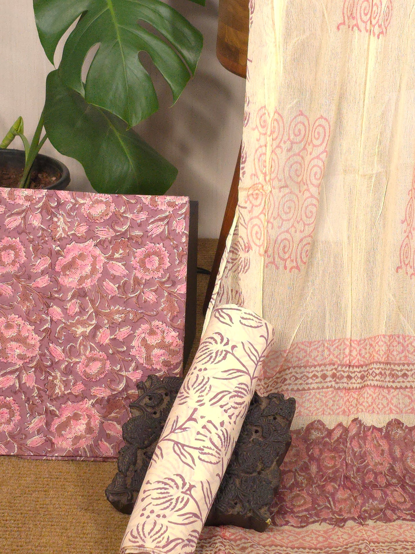Cotton suit (3PC) with chiffon dupatta USS-052 **ready to dispatch**