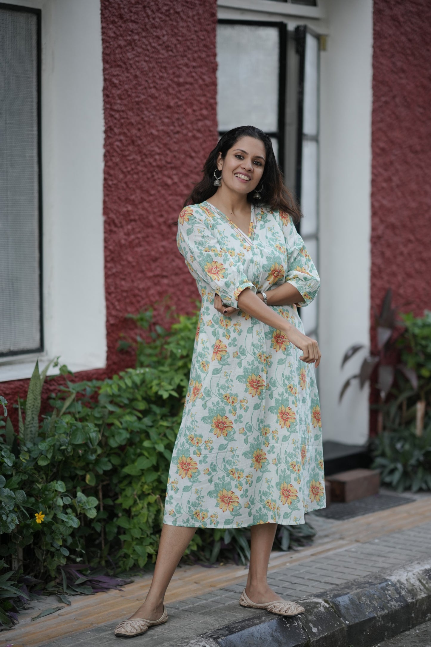 Tropical printed cotton kurti with thread detailed neckline and gathers MBS-769 ***Ready to dispatch***