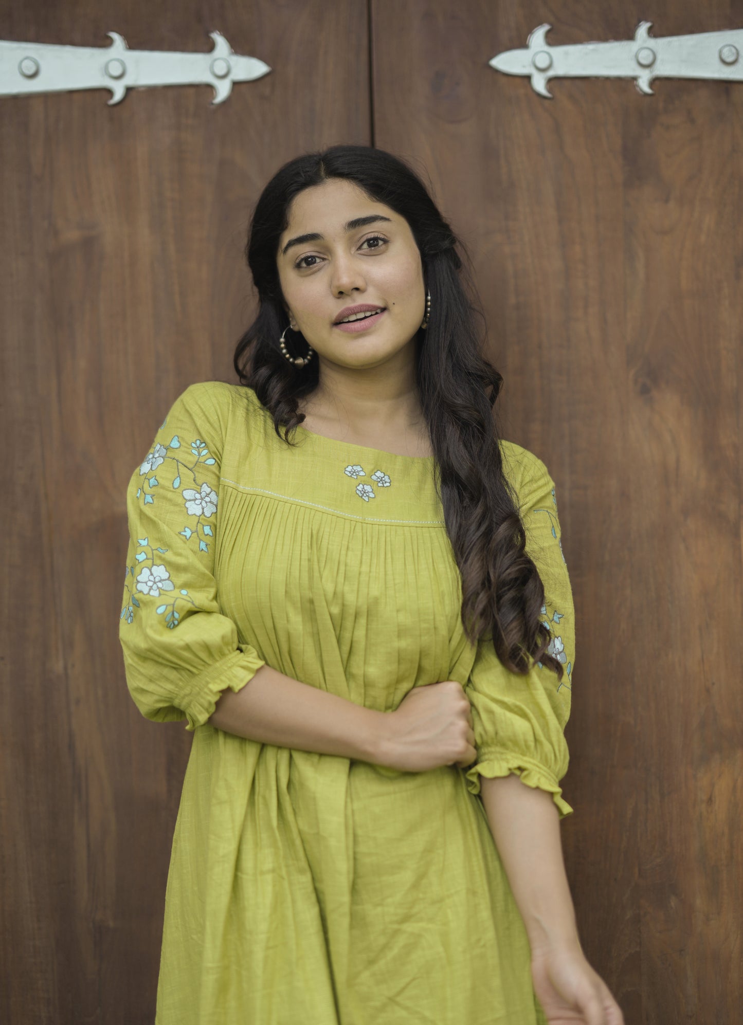 Sheen green cotton flex kurti with floral embroidery detailings MBS-716