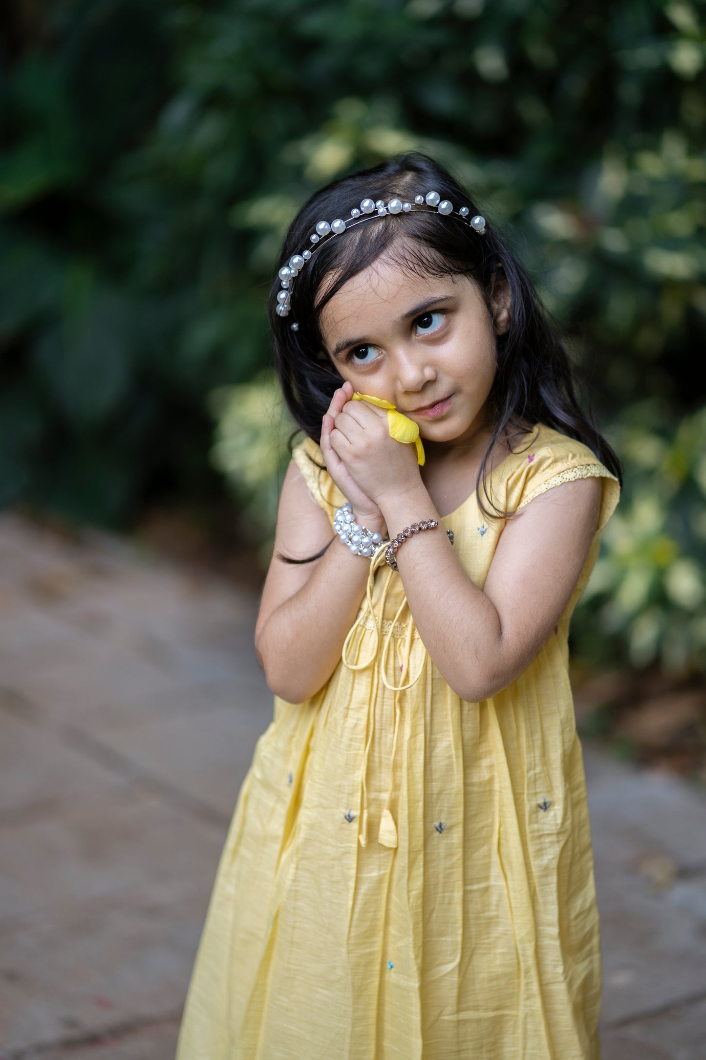 Yellow soft mul cotton kids frock with floral embroidery detailings MBS-350