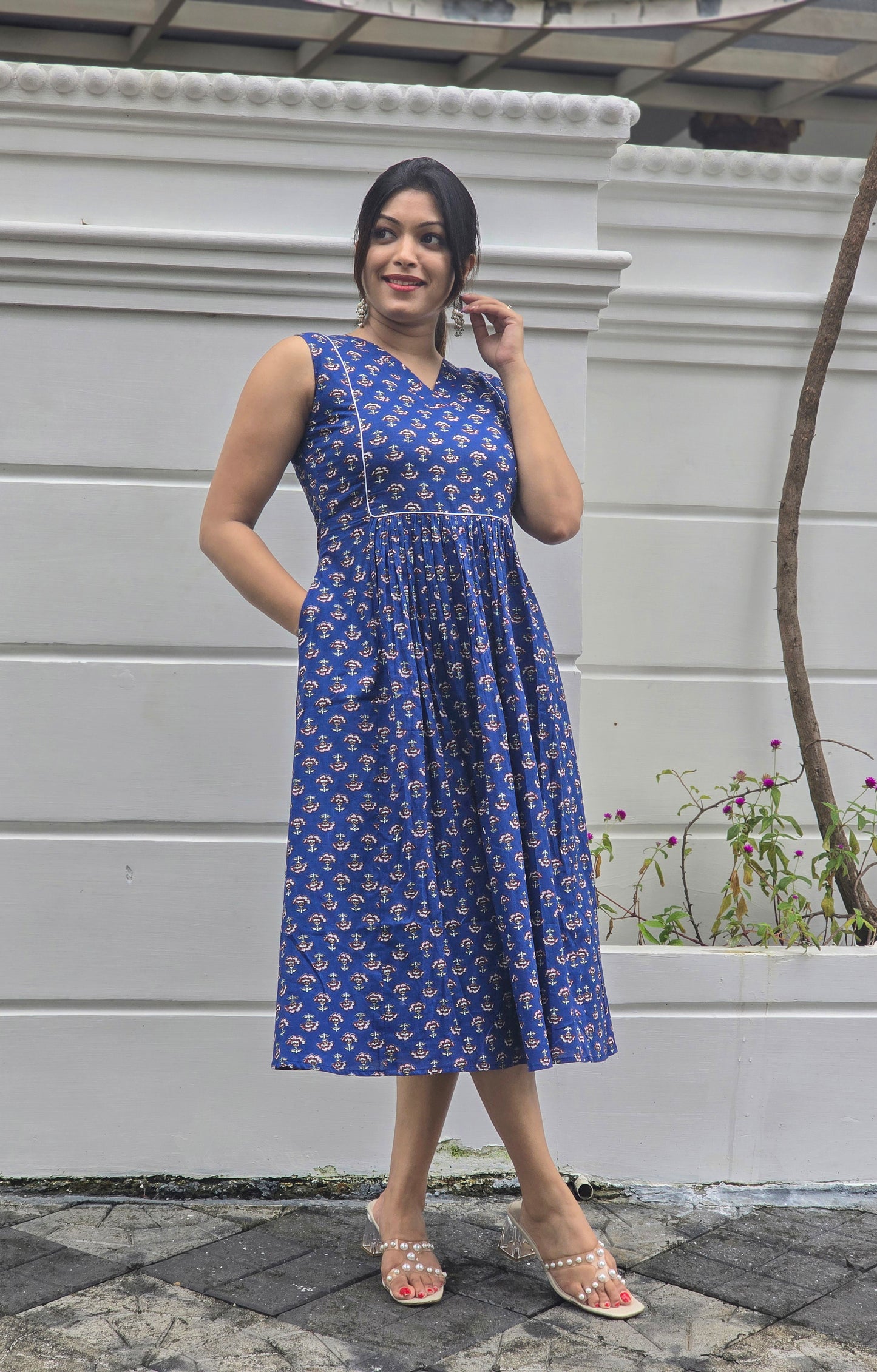 Floral printed cotton kurti/dress in indigo shade MBS-664 (sleeves attached) ** ready to dispatch**