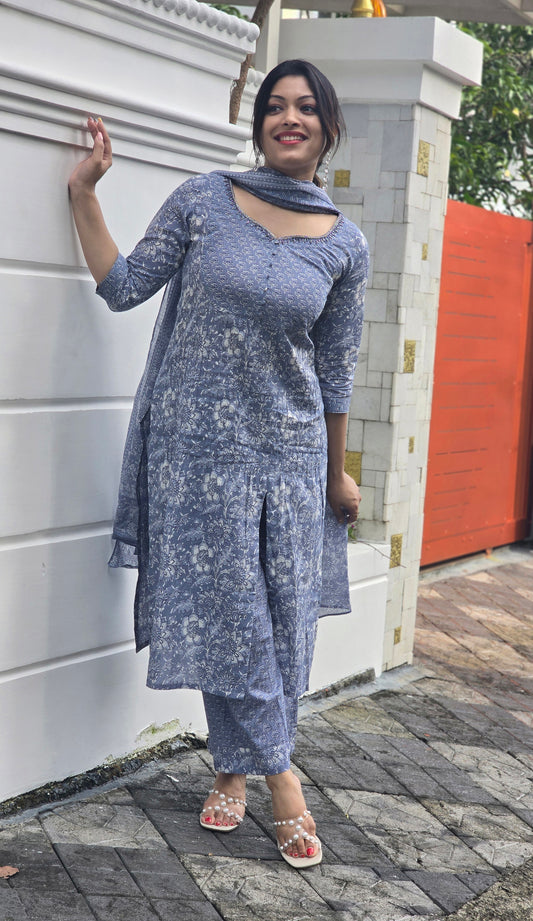 Fully stitched printed cotton kurti set with handworked neck and pintuck yoke in bluish grey shade MBS-660