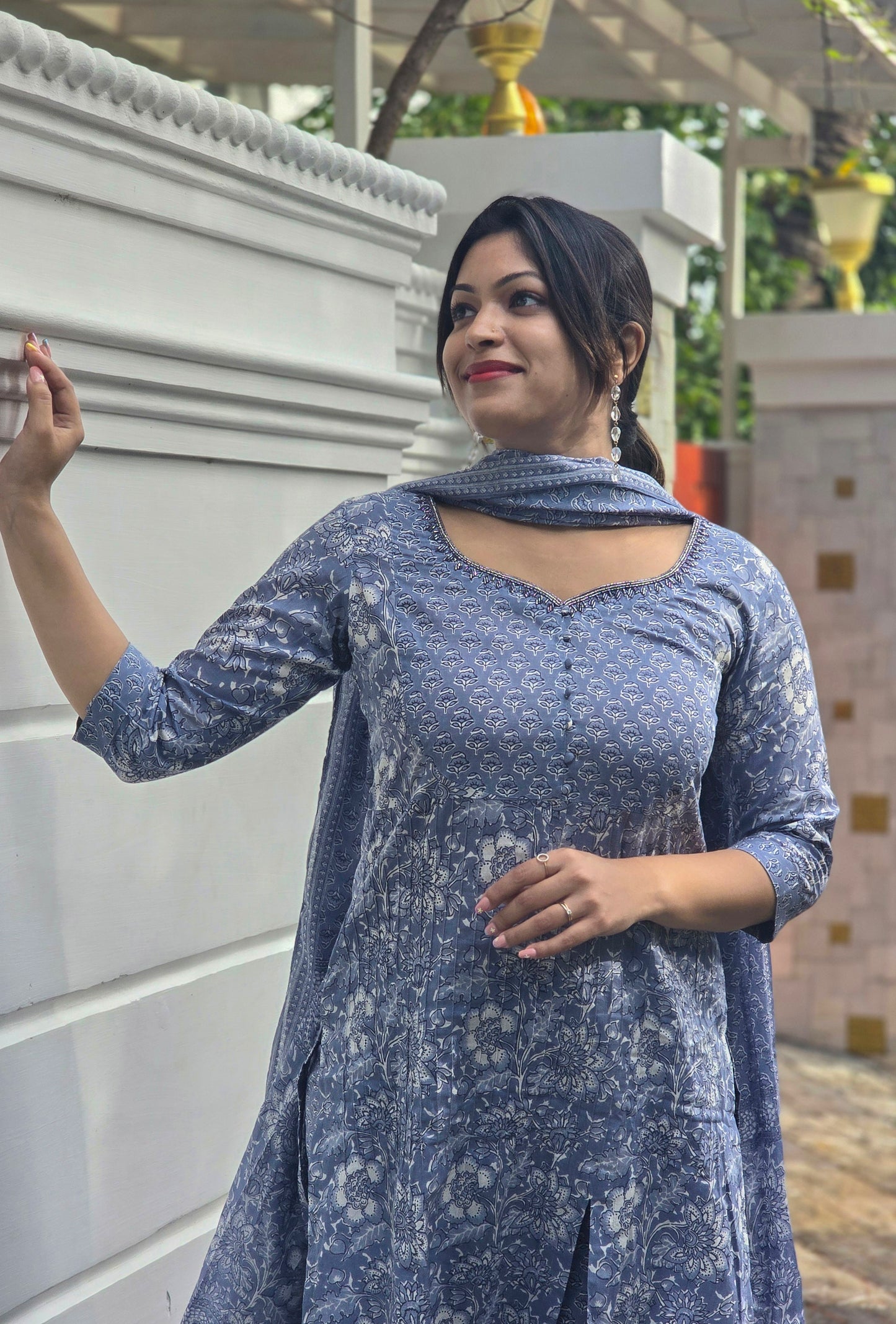 Fully stitched printed cotton kurti set with handworked neck and pintuck yoke in bluish grey shade MBS-660
