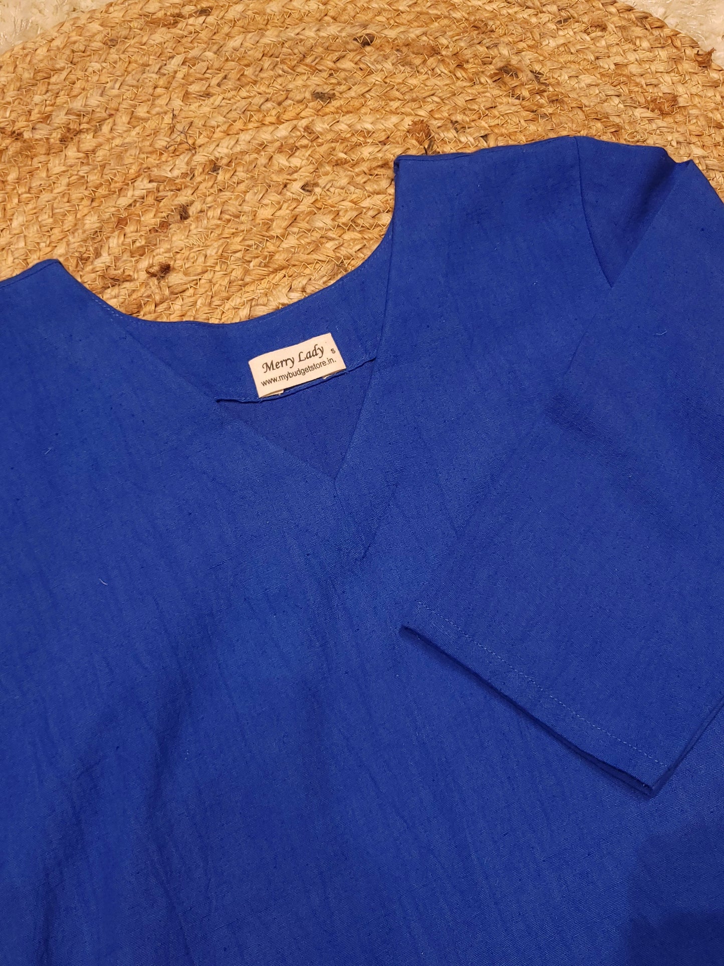 Royal blue shaded flex cotton slitted kurti with applique work and thread embroidery detailed hemline MBS-784