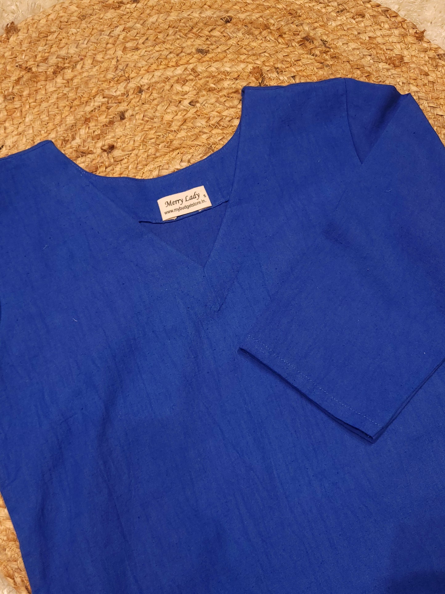 Royal blue shaded flex cotton slitted kurti with applique work and thread embroidery detailed hemline MBS-784