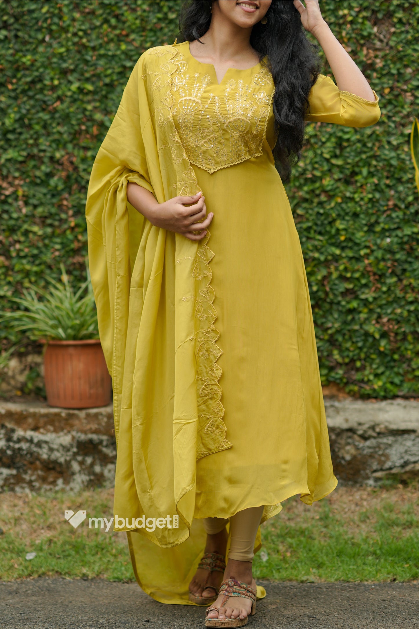 Sheen green viscose organza handworked and thread embroidered yoke kurti with heavy scalloped dupatta MBS-1253