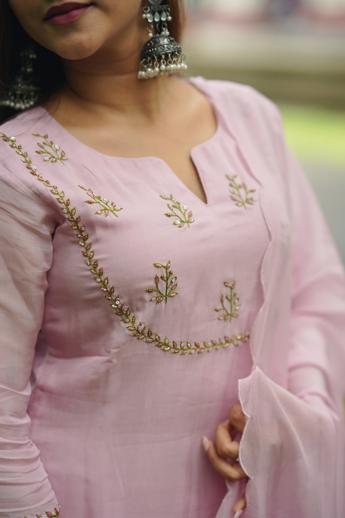 Soft lilac shaded viscose organza partywear Kurti with hand worked yoke, sleeves and dupatta (inludes 2.5 meters of snatoon fabric for bottom) MBS-1337