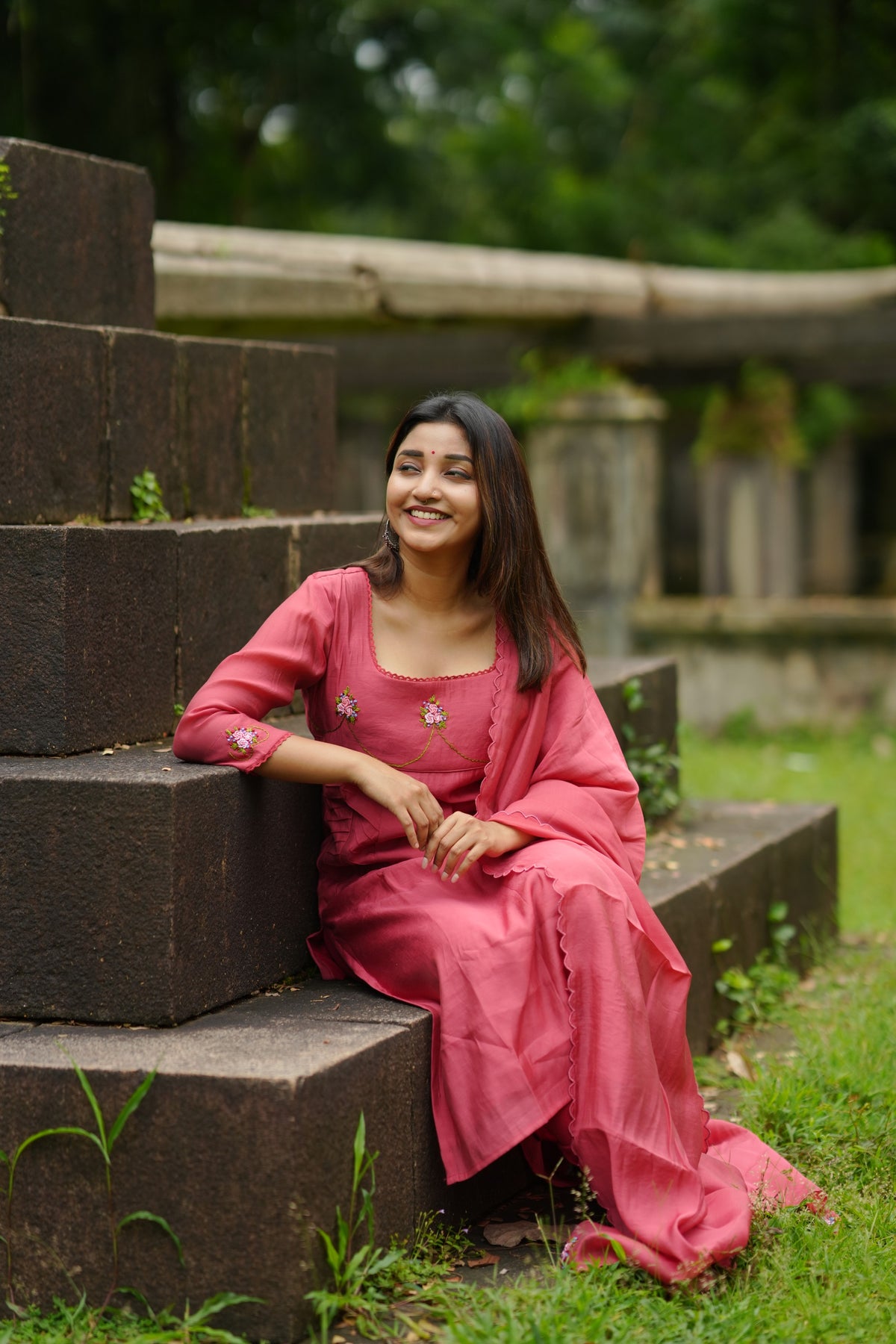 Reddidh brown shaded roman silk slitted partywear kurti with thread embroidery detailings on top and dupatta MBS-1272