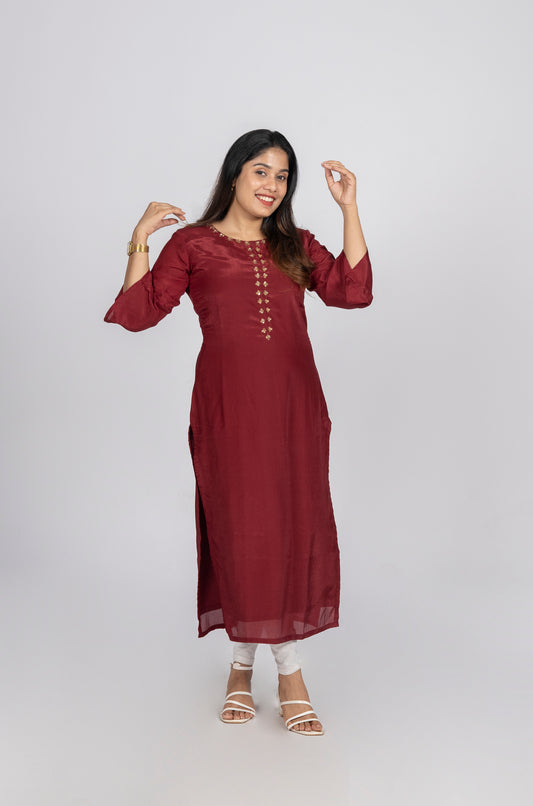 Maroon shaded crepe silk kurti with zardosi detailed neckline and pointed sleeves MBS-290