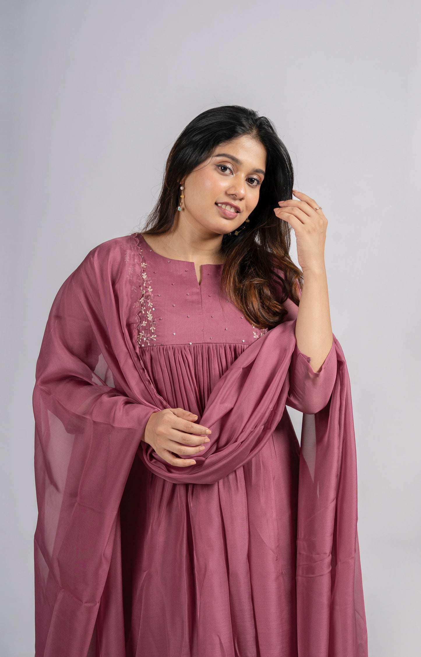 Onion pink shaded soft organza handworked kurti with scalloped dupatta MBS-265