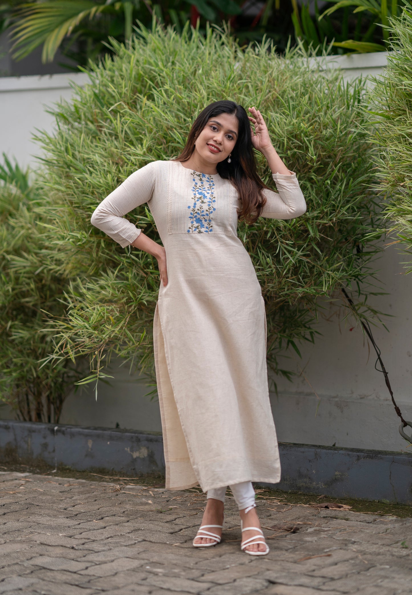 off-white cotton flex kurti with floral embroidery detailing with pintucks and crochet laceMBS-R249