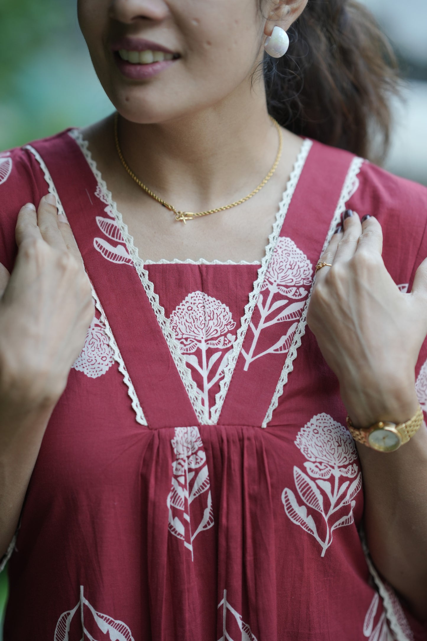 Red floral printed kurti/dress with crochet lace detailed neck MBS-765 ***Ready to Dispatch***