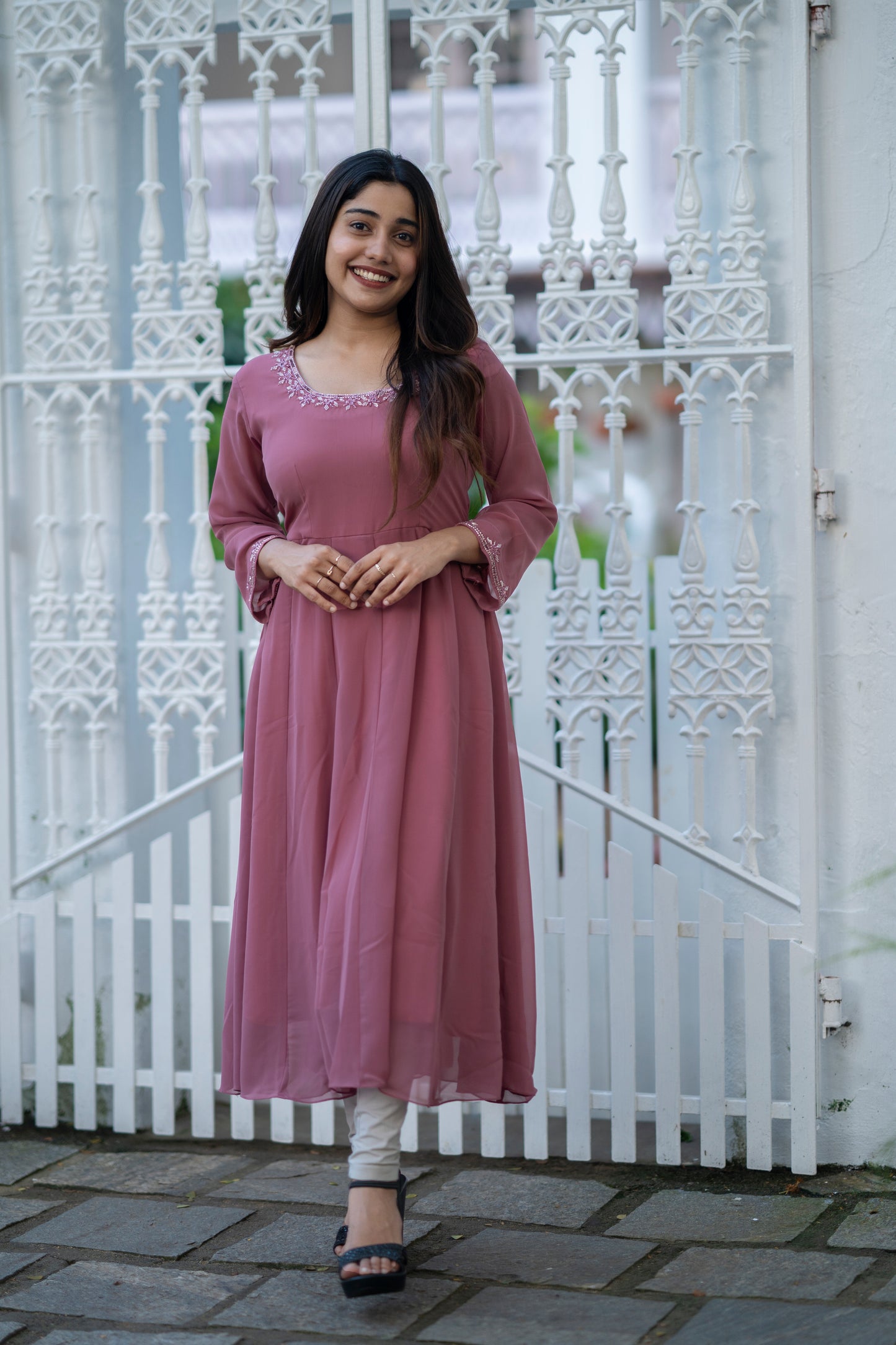 Solid mauve shaded georgette panelled anarkali with handworked dupatta MBS-482