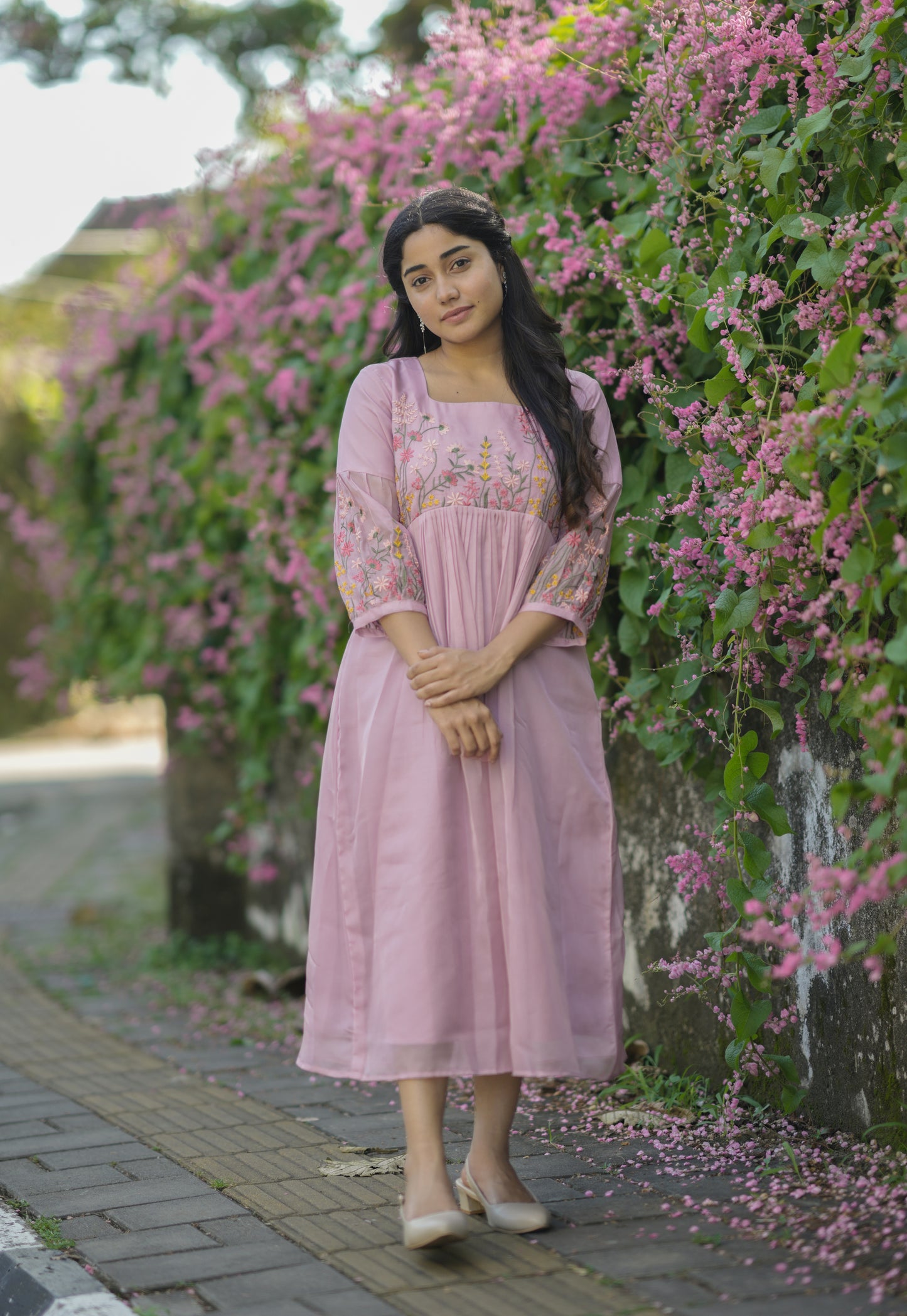 Pink soft organza kurti with floral embroidery detailings  on yoke and sleeves MBS-700