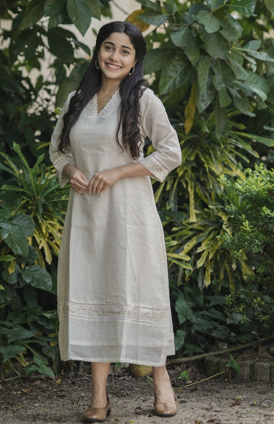 Soft cotton kota checks kurti with handworked collar neck and sleeves MBS-693
