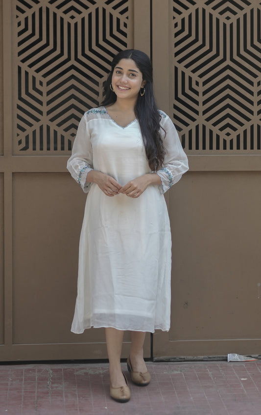 White viscose organza kurti with scalloped neckline and handwork detailings on shoulder and sleeves MBS-705