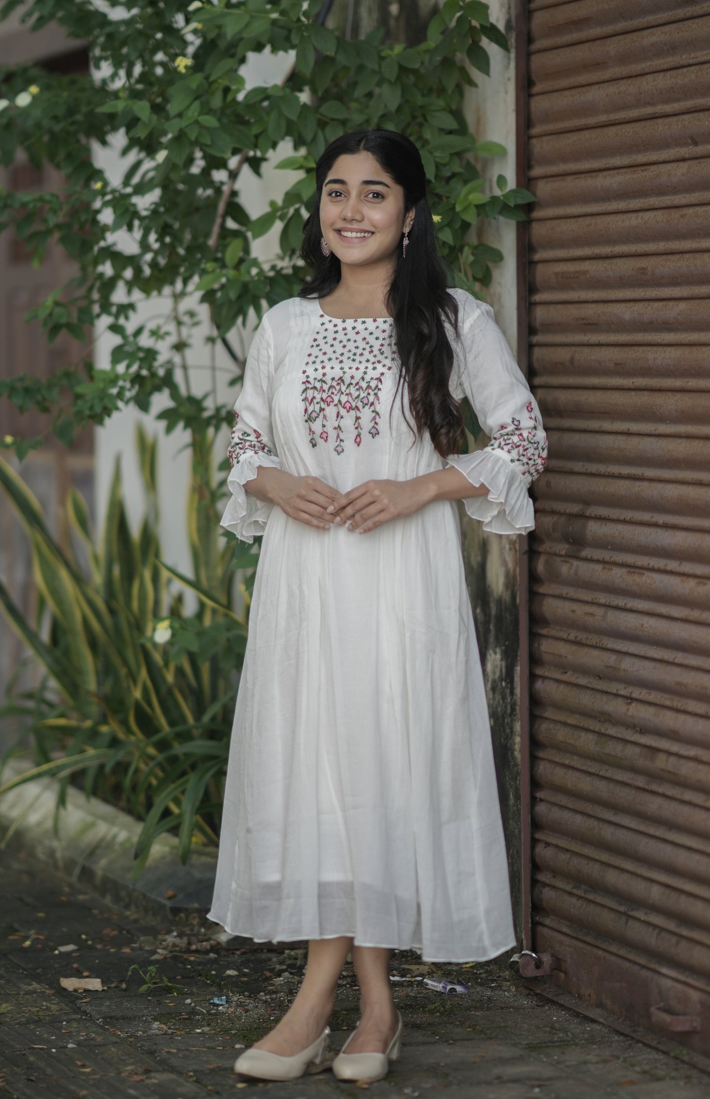 White soft pure mul cotton kurti with handworked yoke and sleeves MBS-695
