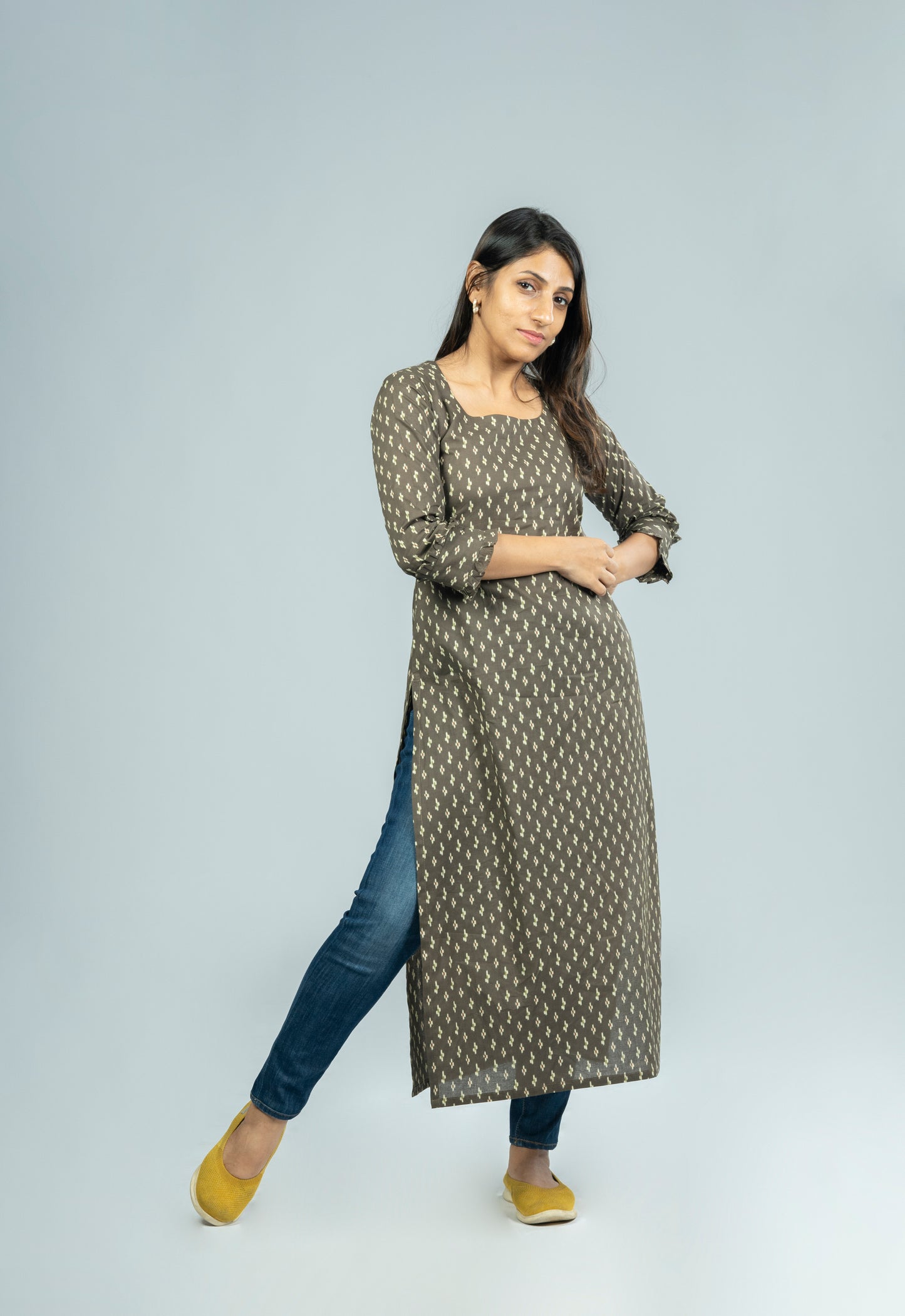 Taupe brown ikkat printed cotton slitted kurti with frilled sleeves MBS-220
