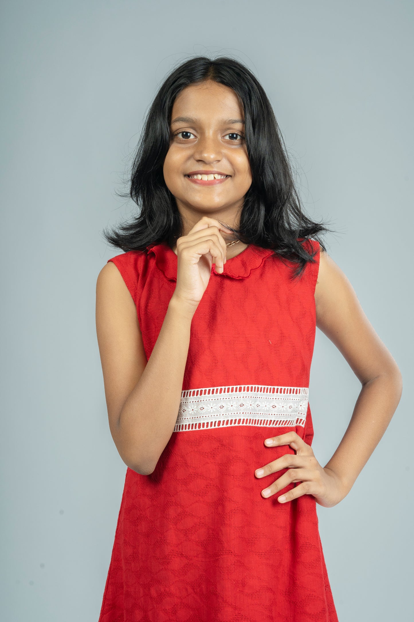 Kids - Red threaded cotton frock with Peter Pan collar and hacoba band MBS-R233