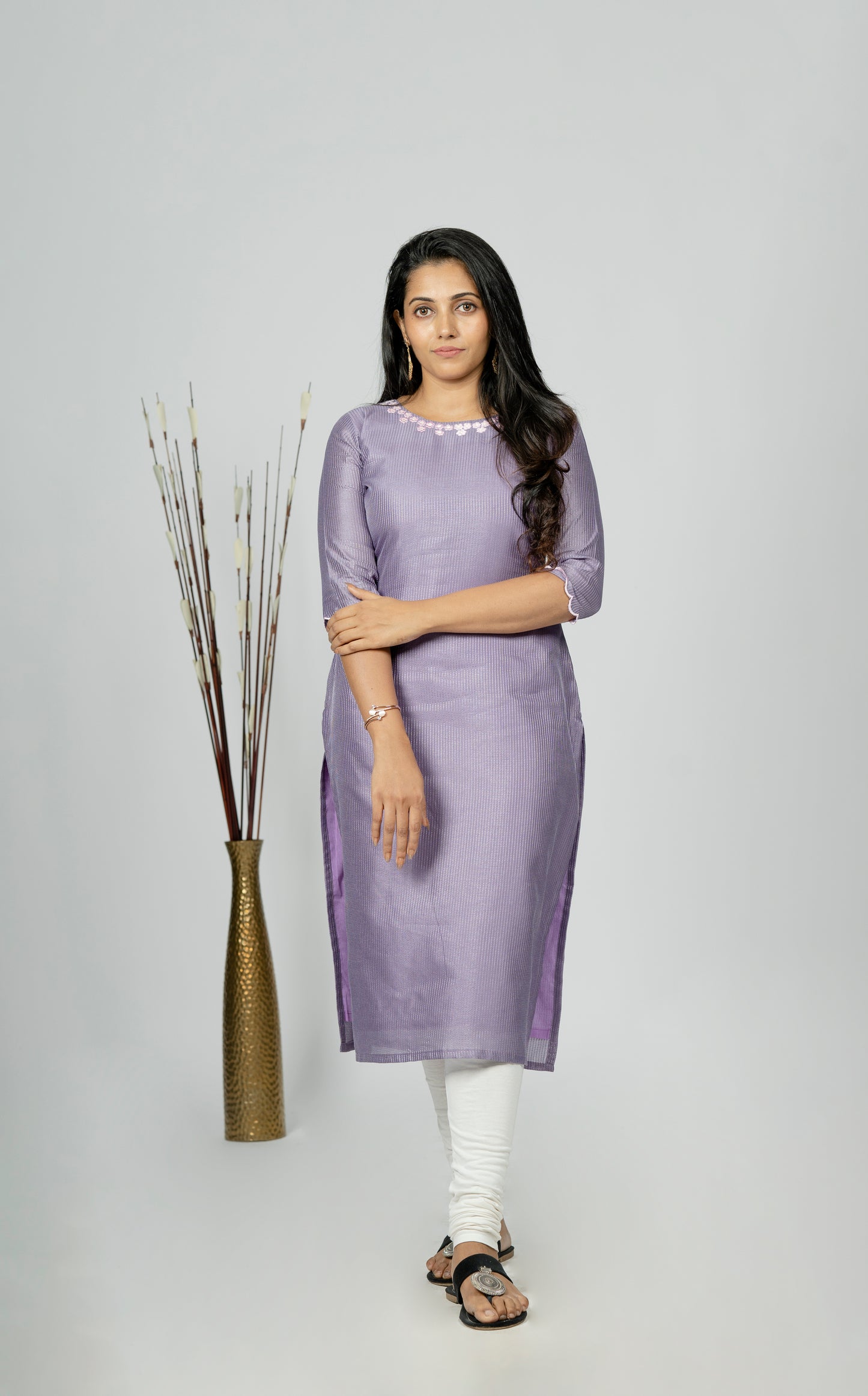 Dori silk lavender shaded kurti floral embroidered neck and scalloped sleeves MBS-174