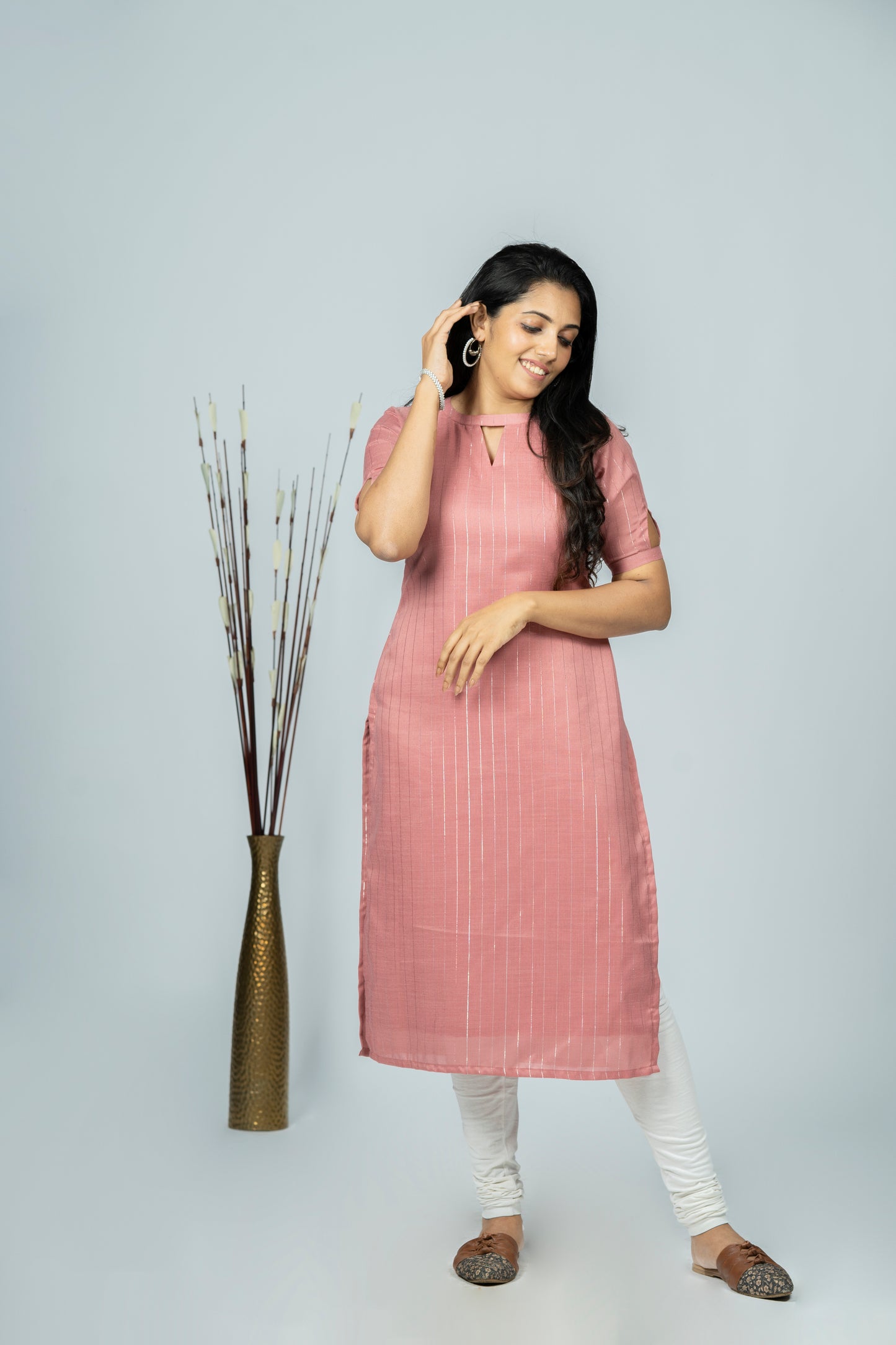 Self lined slub cotton lining kurti with keyhole in neck and sleeves  MBS-R196