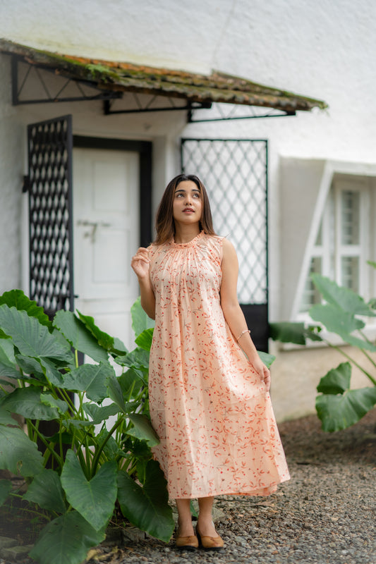 Peach shaded kurti with frilled jewel neck MBS-454 ** Ready to dispatch **