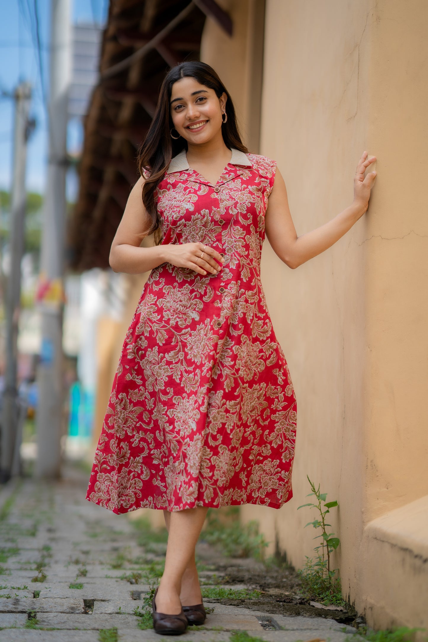 Red floral printed cotton kurti with hacoba collar MBS-462