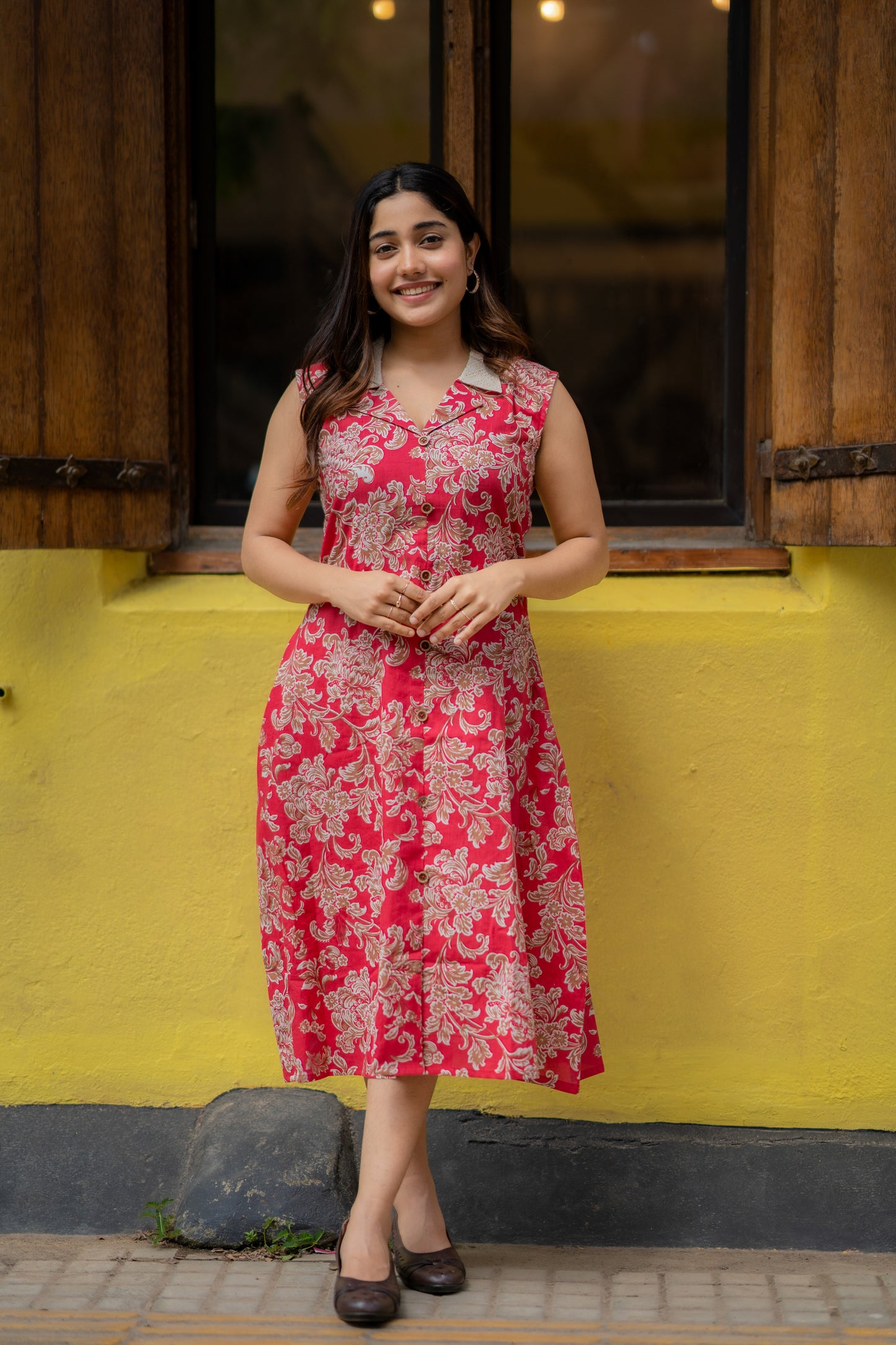 Red floral printed cotton kurti with hacoba collar MBS-462