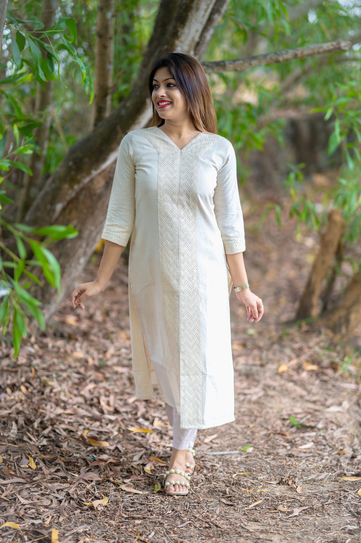 Off white cotton flex kurti with hacoba detailing MBS-310