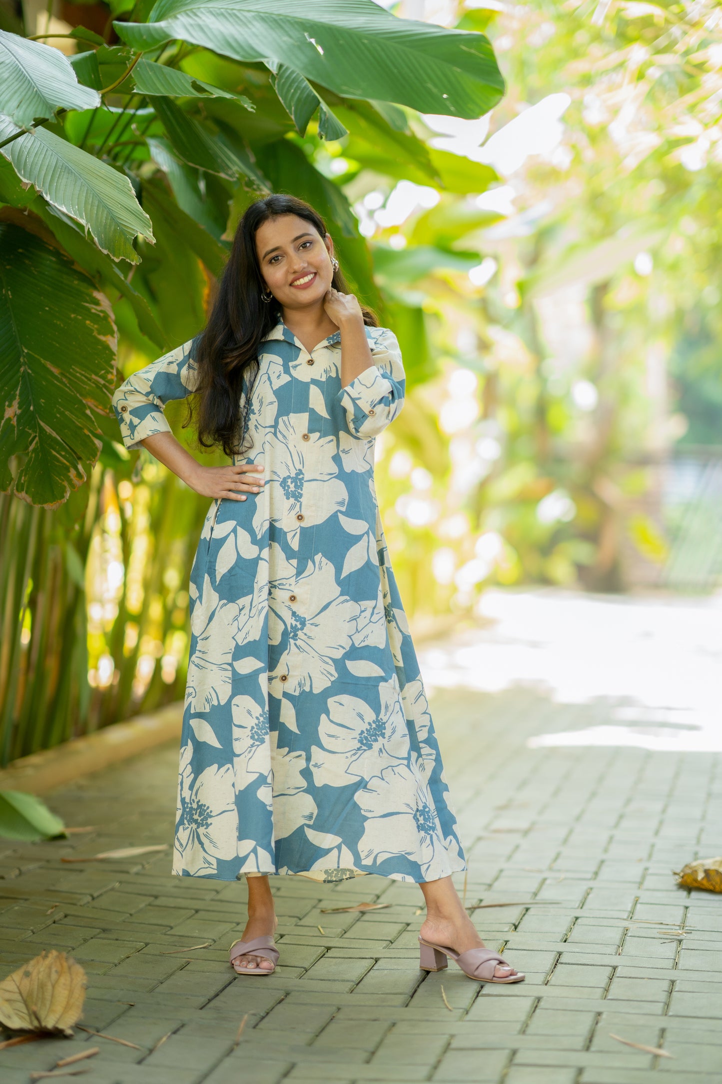 Floral printed flex cotton kurti with shirt collar in Pastel teal blue shade MBS-514