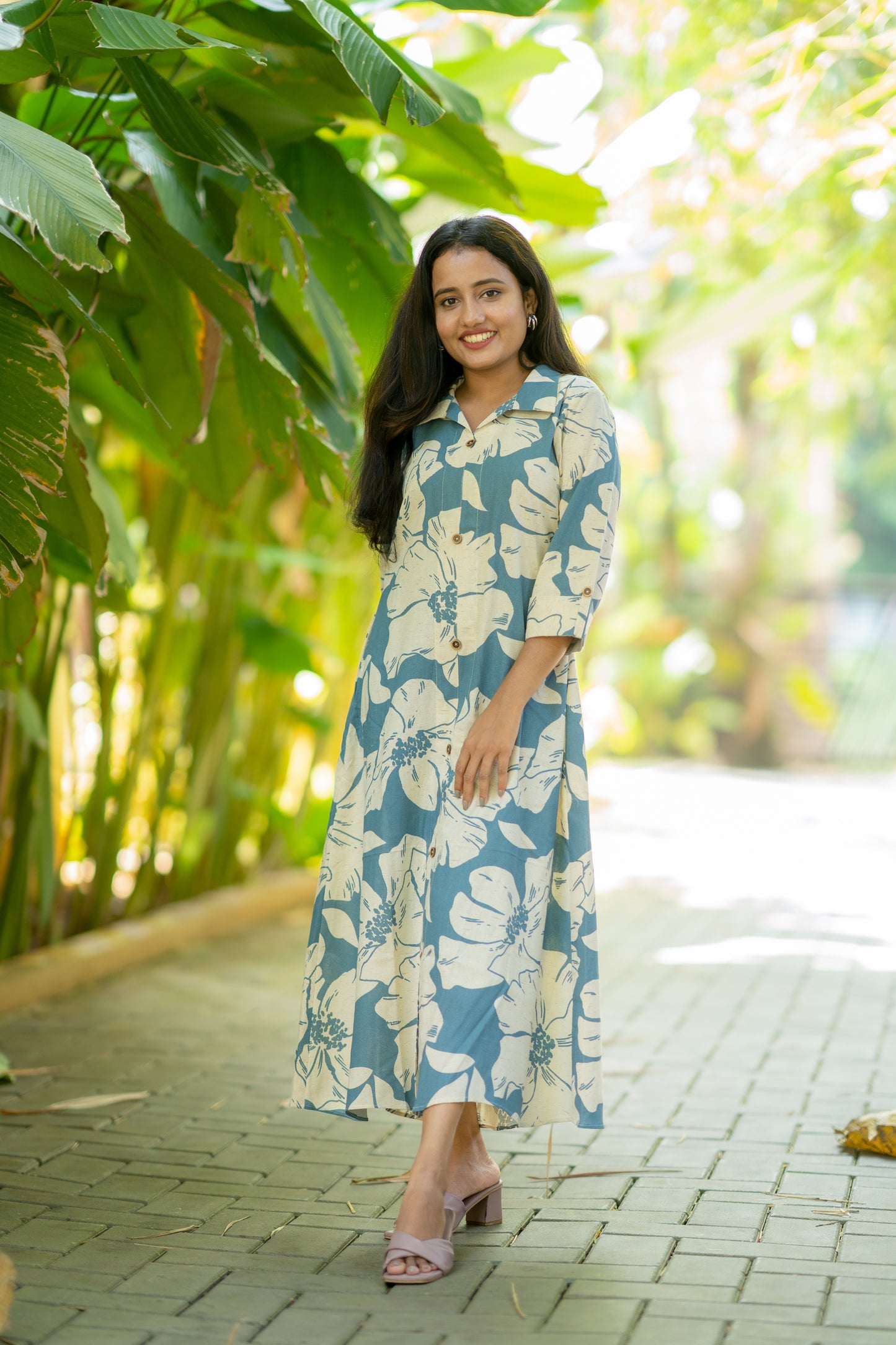 Floral printed flex cotton kurti with shirt collar in Pastel teal blue shade MBS-514