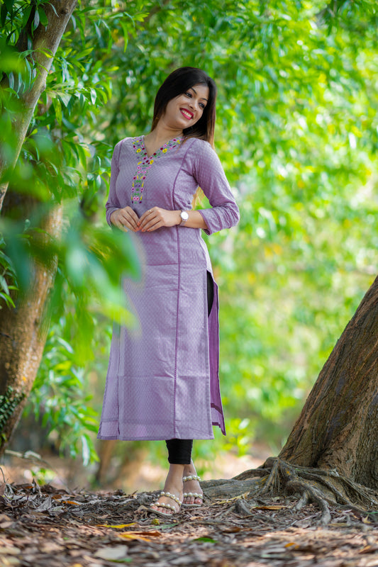 Self printed lavender cotton kurti with thread embroidery and crochet lace detailings MBS-336