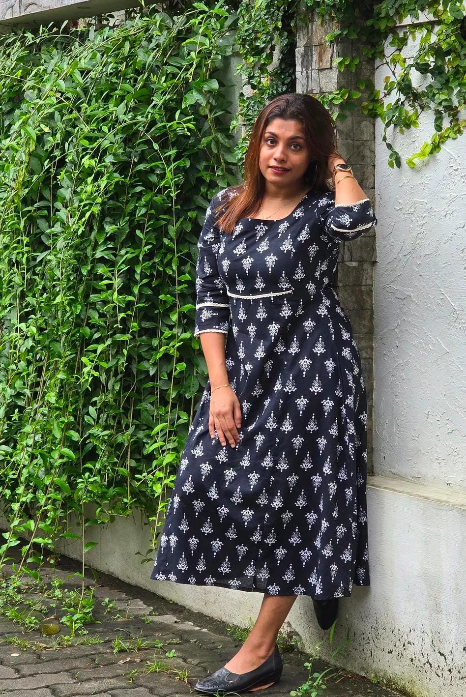 Black shaded floral printed cotton kurti MBS-937 **last piece sale**